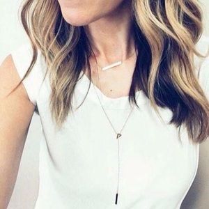 Stella & Dot Triangle Lariat Necklace - Silver